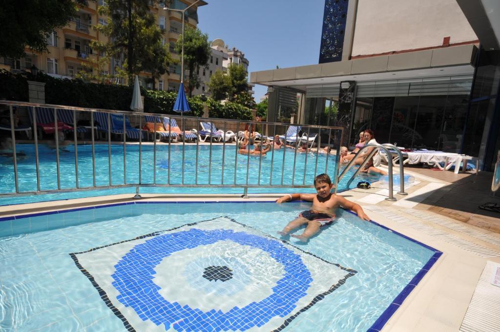 Kleopatra Micador Otel Alanya Kültér fotó